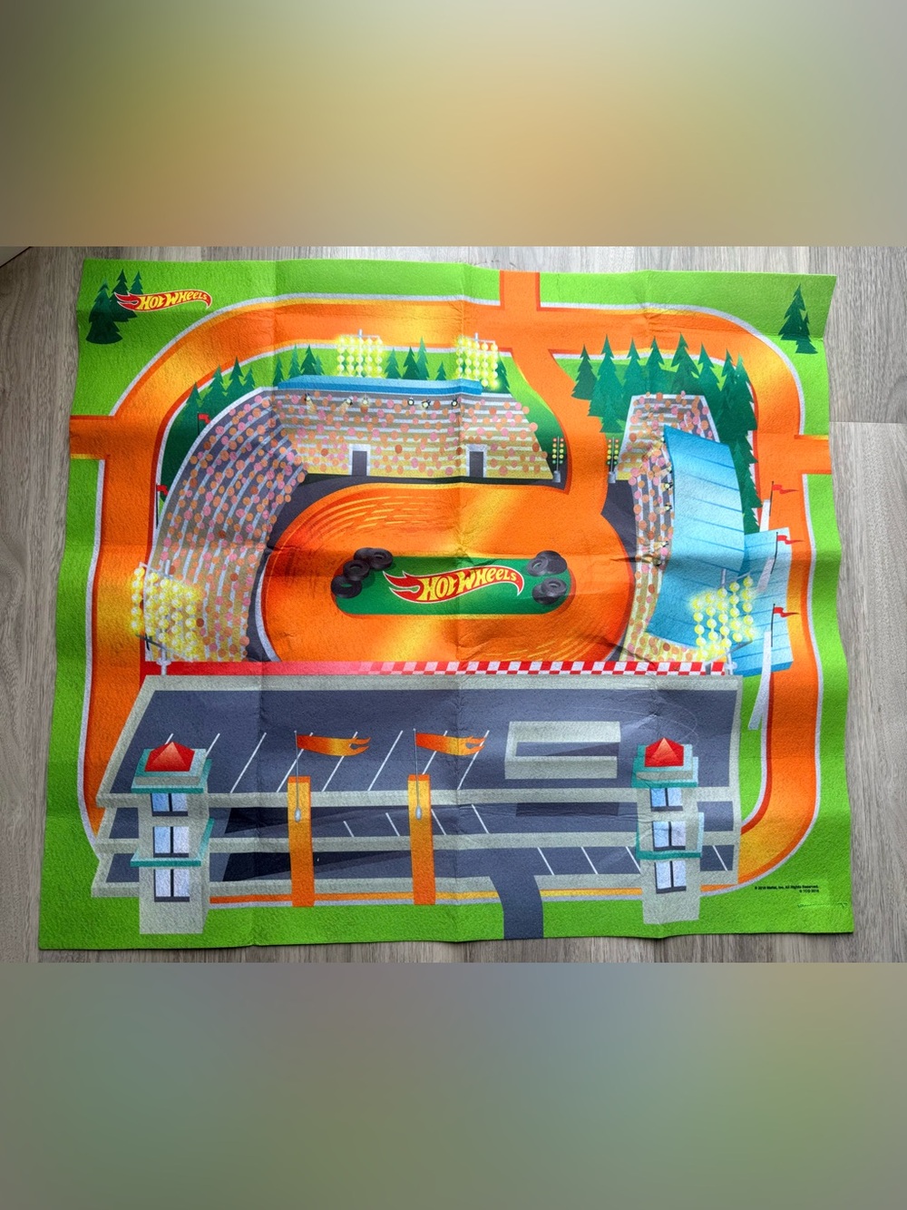 💫10/$25 • Hot Wheels Felt Playmat